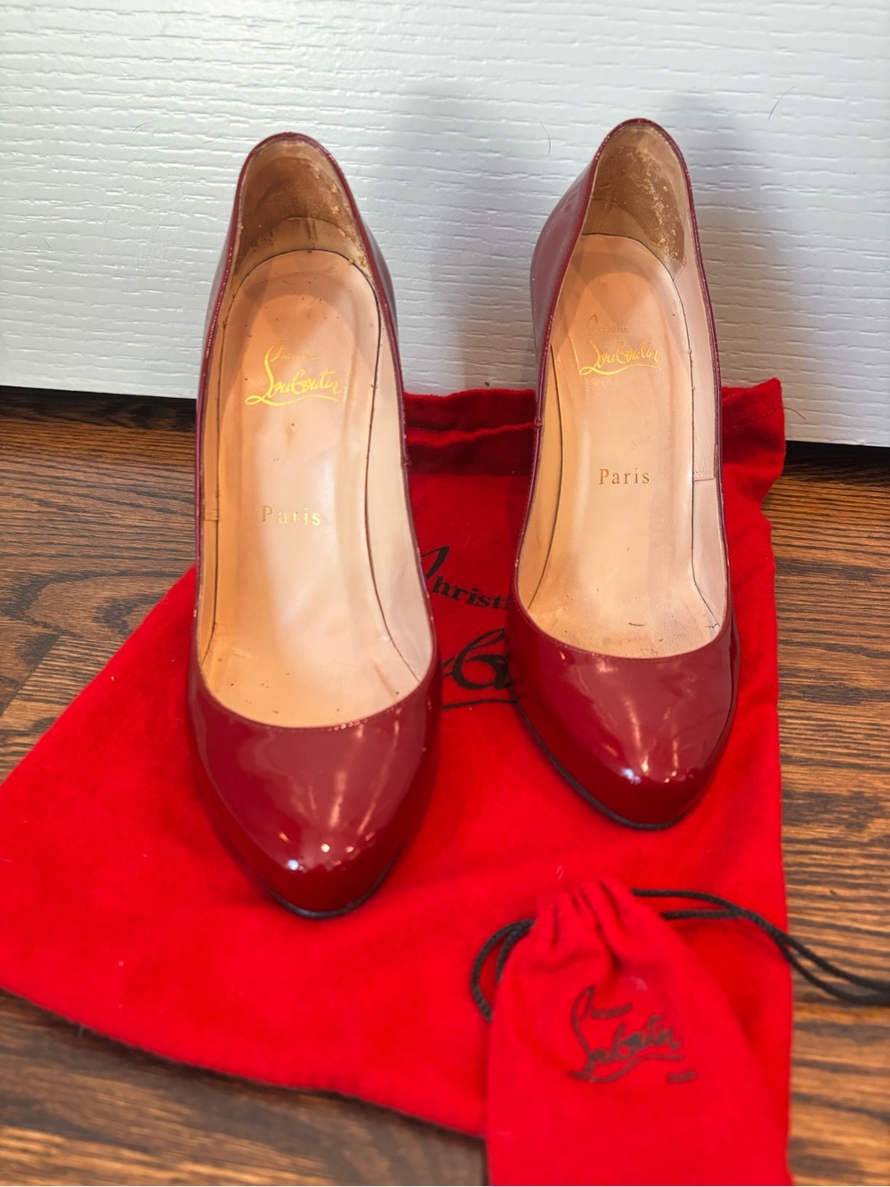 Christian Louboutin Elisa 100 Patent Leather Pointed-Toe Pumps Size 38